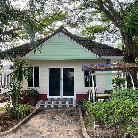 Suanpai Resort Szatahip Kültér fotó
