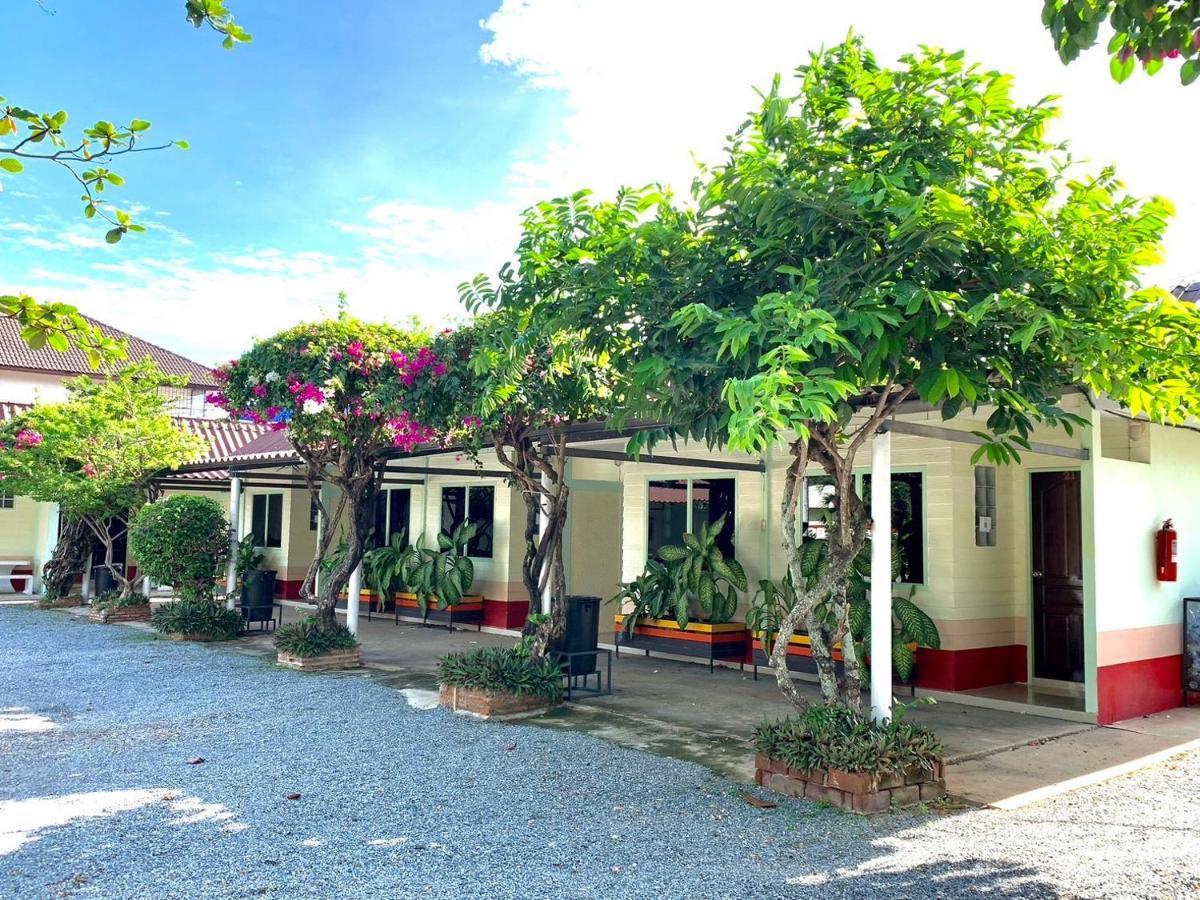 Suanpai Resort Szatahip Kültér fotó